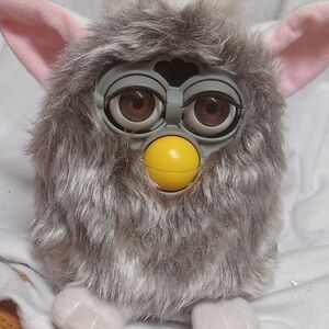 1998 Rare All Grey w Brown eyes~first generation Tiger electronics.